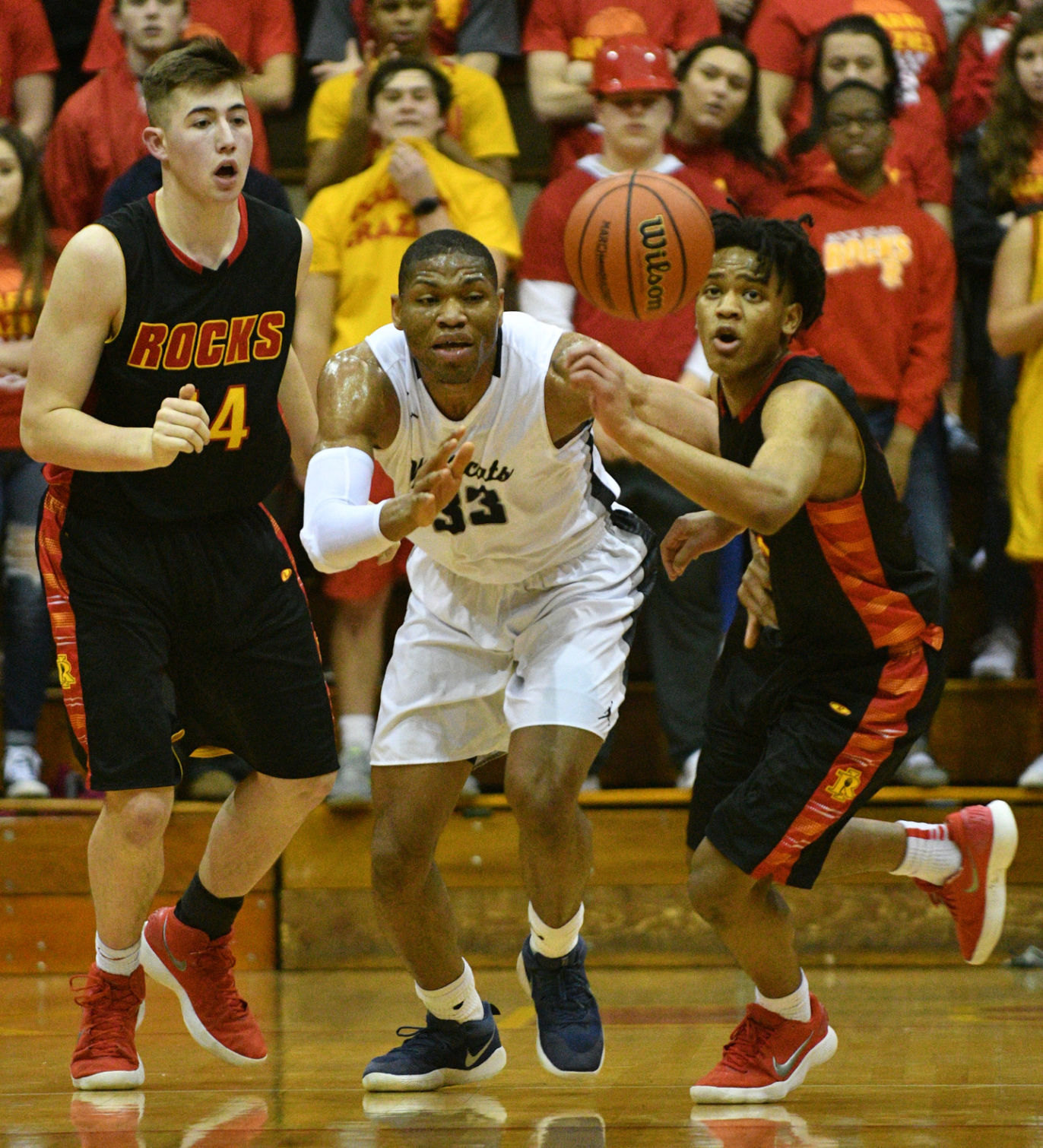 030218-rockyhoops-010a.jpg